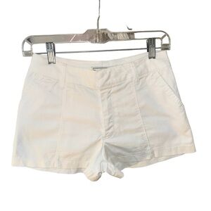 Abercrombie & Fitch White Shorts (24)